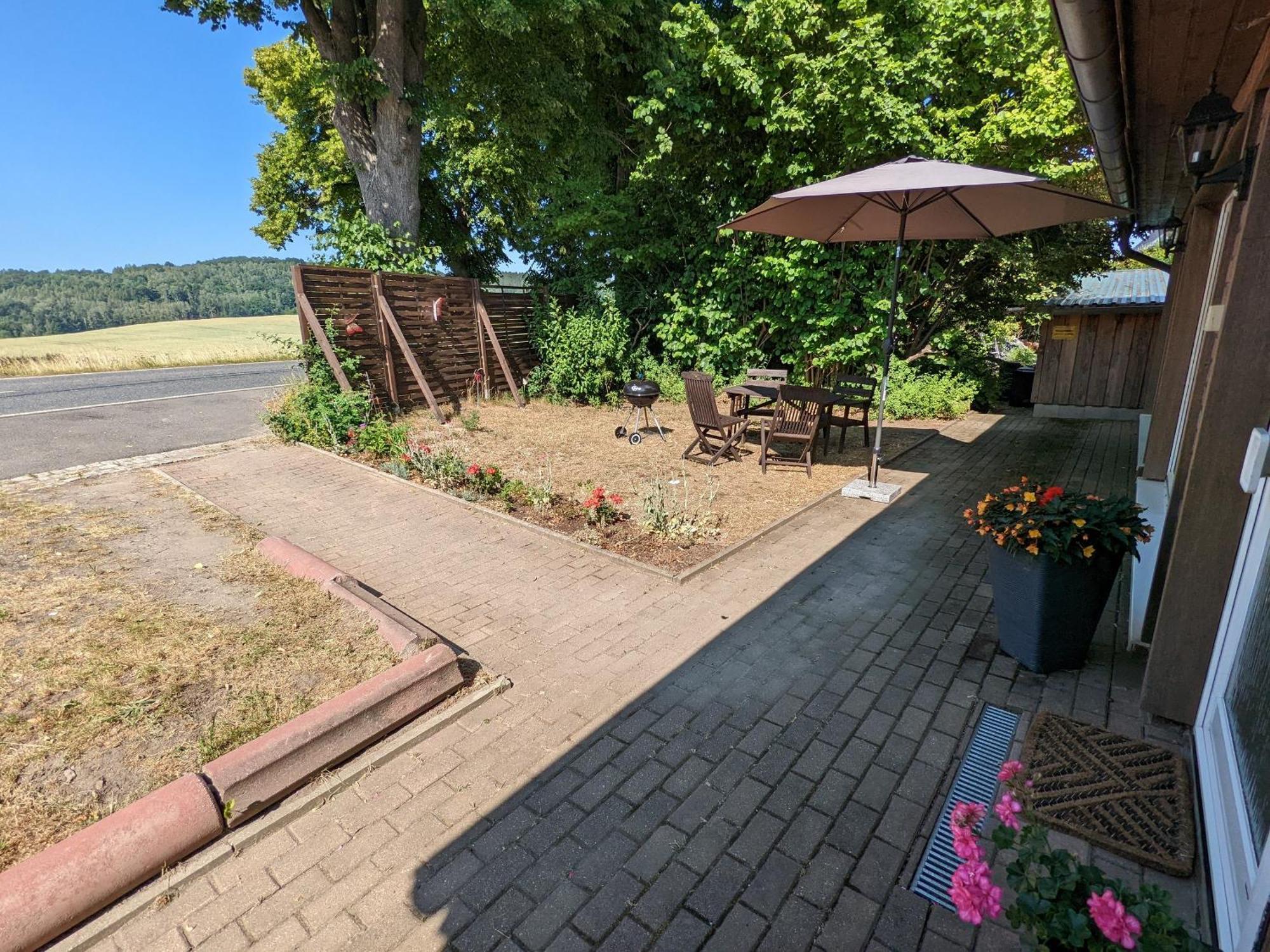 W5 - Urlaubsmagie - Mit Grill, Terrasse & Pool Appartement Lichtenhain (Sebnitz)